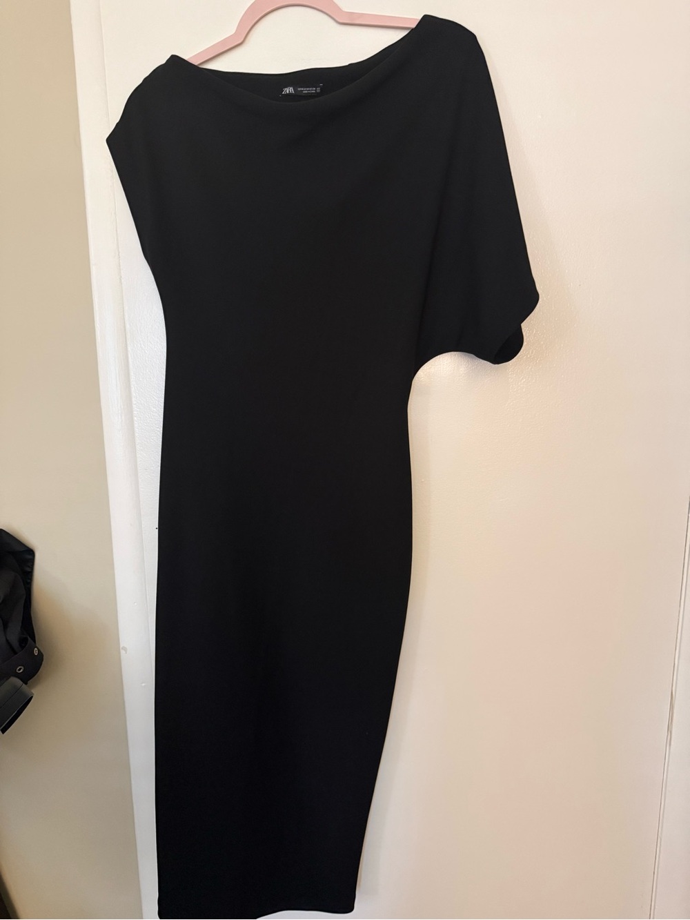 zara black bodycon midi dress | Dresses | Zara Oneshoulder farm KARISMINA Women's Elegant Light Size:24 Month featuring twisted straps at